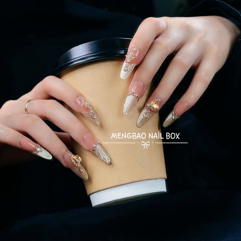   Mã B069-72  Nail Box Móng Tay Giả Màu Hồng Đào Mắt Mèo Họa Tiết Đuôi Cá Đính Đá Màu Vàng Bộ Móng Tròn Ngắn Vuông Nhỡ Tròn Nhỡ Tròn Dài Đơn Giản Trẻ Trung Lấp Lánh Xinh Xắn Lung Linh Sang Trọng Đi Tiệc Đi Chơi Chụp Kỷ Yếu 