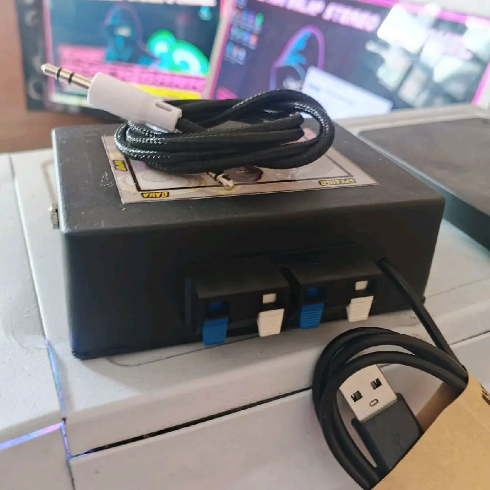 Amplifier Mini 5Volt Stereo 2 Chanel Power Ampli Mini 15Watt Mixer dengan Input Jack Aux & Kabel Gratis untuk Speaker 8inc Ke Bawah Headset Lagu Handsfree