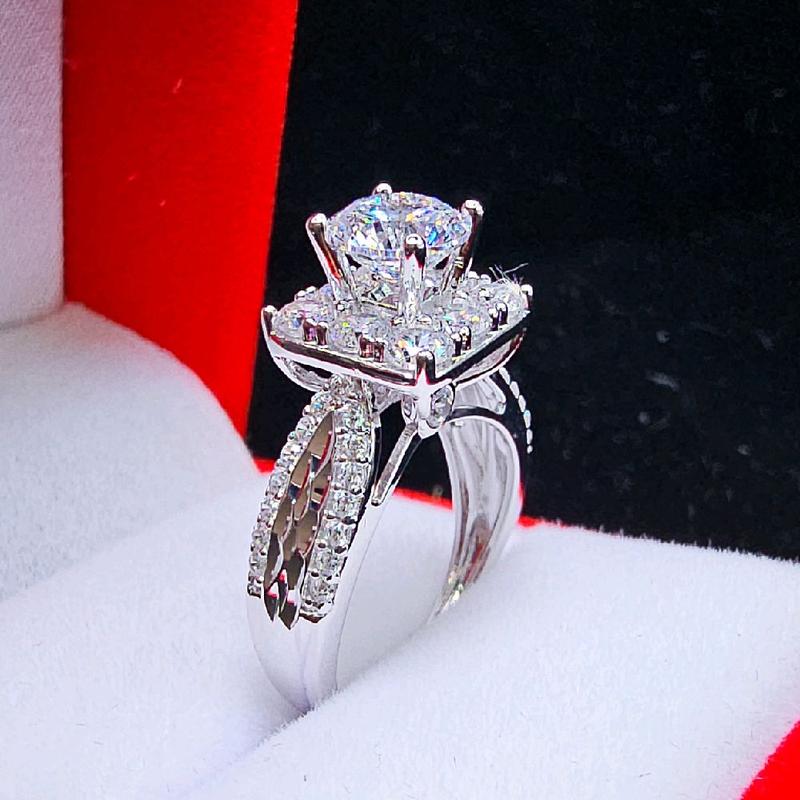 Nhẫn vuông chủ 7mm viền chạm máy (NHJ 1207) Bạc Ý xi Bạch Kim