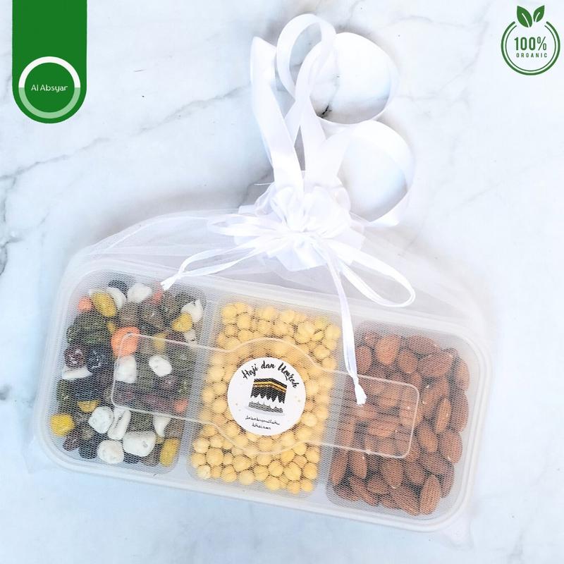 Paket Oleh-Oleh Haji dan Umroh Sekat 3 Hampers Premium Almond Coklat Gift 1