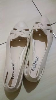 Product Review of LVR TG1726 Sepatu Flat Shoes Wanita Jelly Fashion from s**. 0