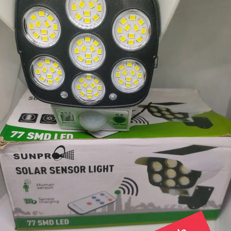 Lampu tenaga matahari sensor gerak model cctv 1