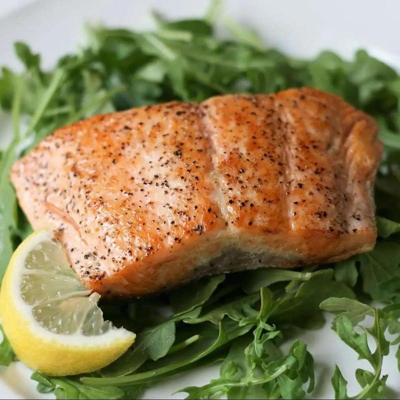 G'Eats Herb-Infused Salmon with Smoked Paprika - 200g 3