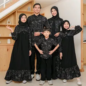 SEPLY - Baju Keluarga Hitam Elegan dengan Motif Bunga untuk Acara Spesial Baju Couple Keluarga Kokk Muslim Gamis Panjang