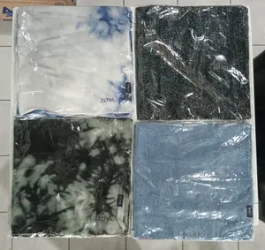 Diobral Zoya motif denim dan corak kerudung / jilbab segiempat 110cm x 110cm