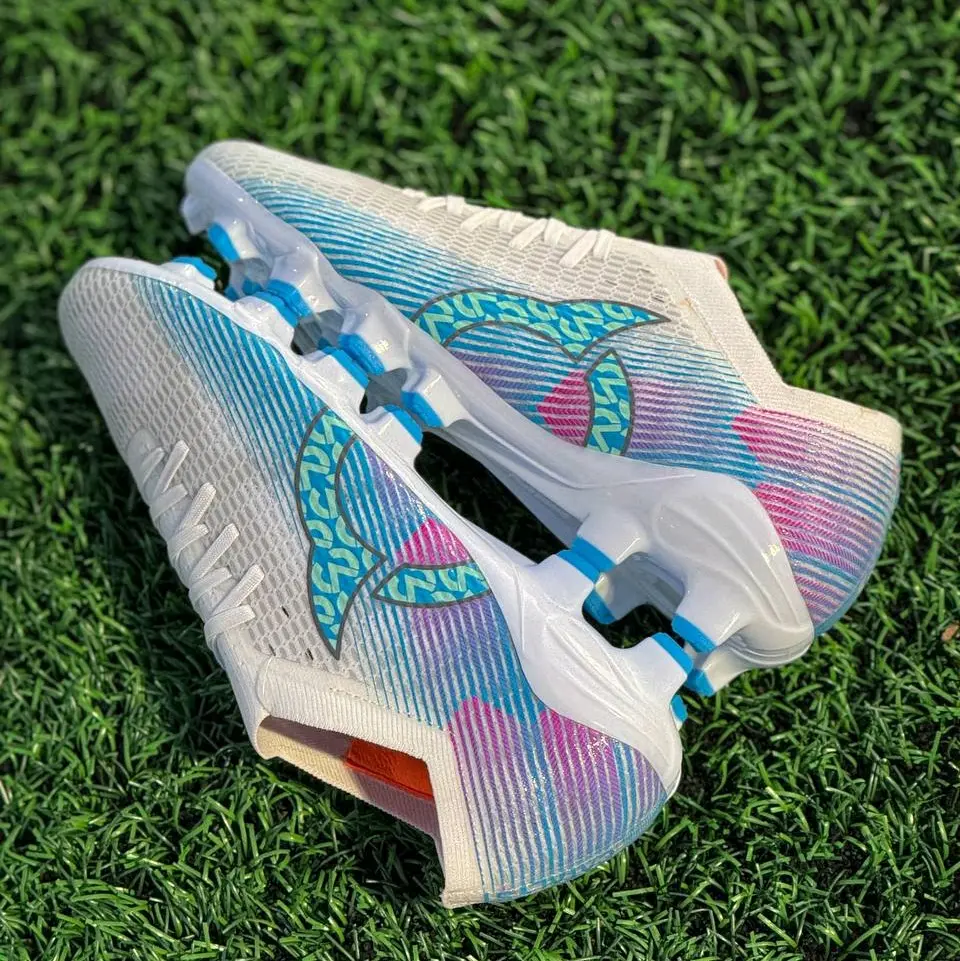 LEO Ortuseight Catalyst Liberte V3 Faisal Halim Boots Kasut Bola Padu