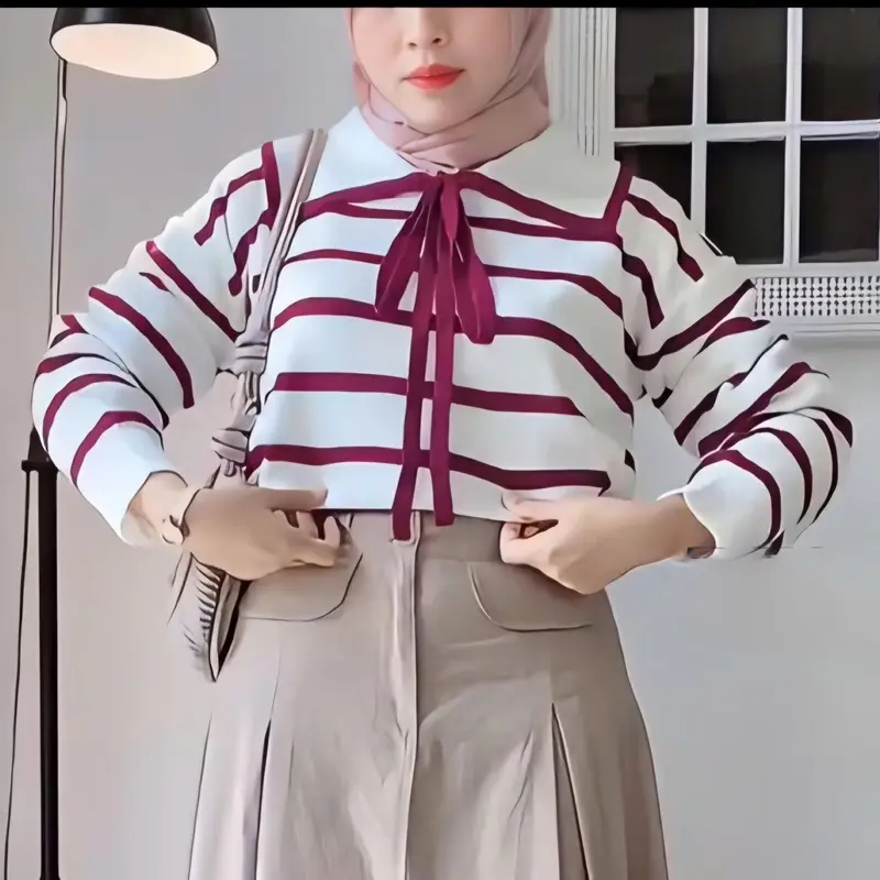 Eily Atasan Wanita Rajut Korea Motif Garis Kerah Lengan panjang Baju Knitwear 1