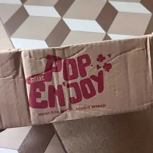 PopENjoy - [Baru] POPCORN CARAMEL 500gr | Makanan Manis Crispy Camilan Popkron Snack Jagung Cemilan Food Instan Bumbu kriuk  Jajanan  Kering