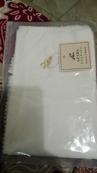 Product Review of Azara Sultan Voal Polos Hijab Segiempat Bahan Voal Premium Metal Logo Pouch / Logo Print Kemasan Plastik ukuran standar from H**a H**a 0