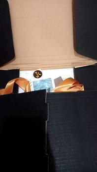 Product Review of HAMPERS GIFT BOX PAKET KOTAK KADO BESAR HITAM PREMIUM KARDUS SET PACKAGING LENGKAP HADIAH ULANG TAHUN 35x35x11 CM 30x20x5 CM  JUMBO BIRTHDAY WISUDA COWOK CEWEK ULTAH VALENTINE ANNIVERSARY GRADUATION SKRIPSI LEBARAN WEDDING BABYBORN HARI GURU from c**🐣 0