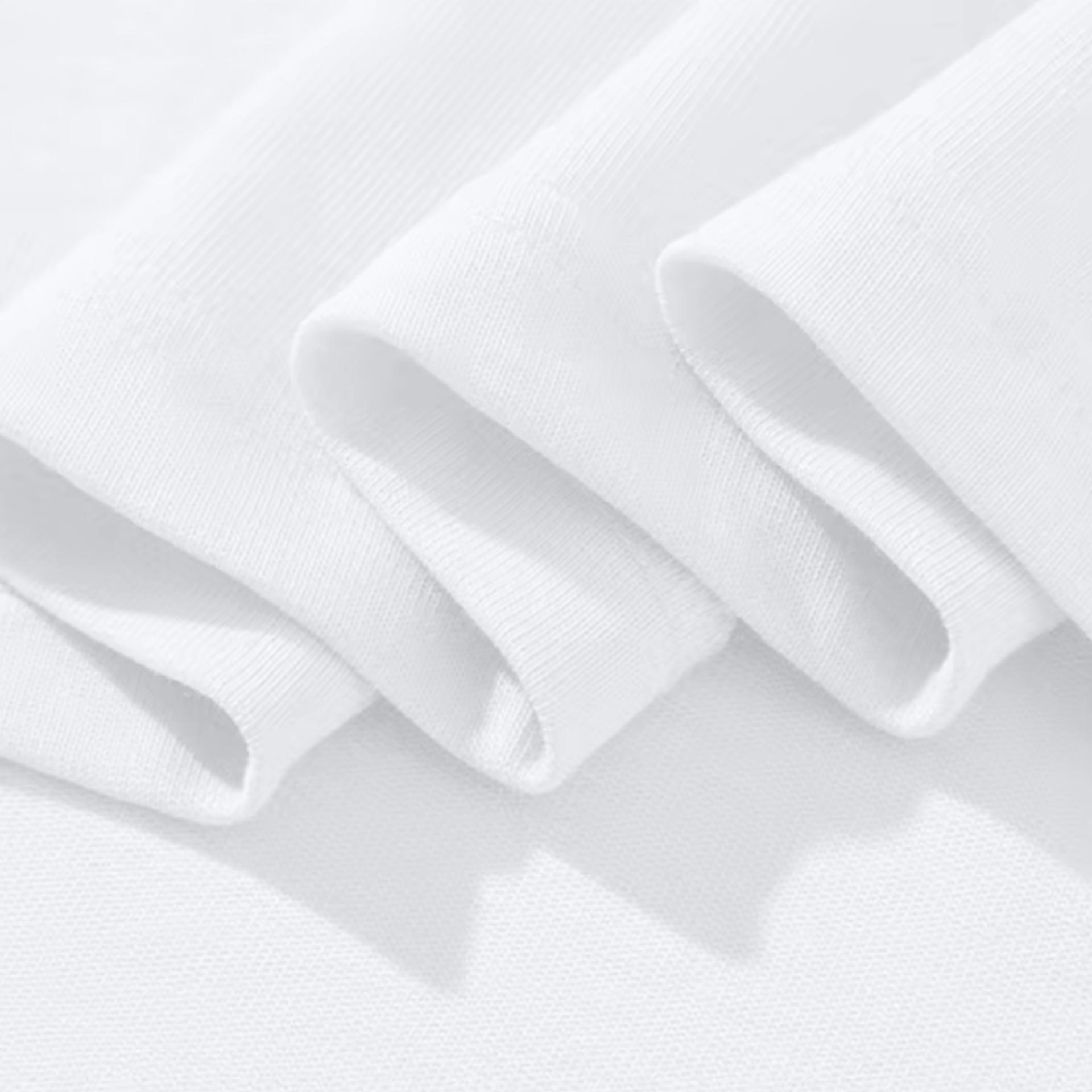 Kaos Biasa Keren untuk Pria Wanita, Fashion Kaos Distro Terkini