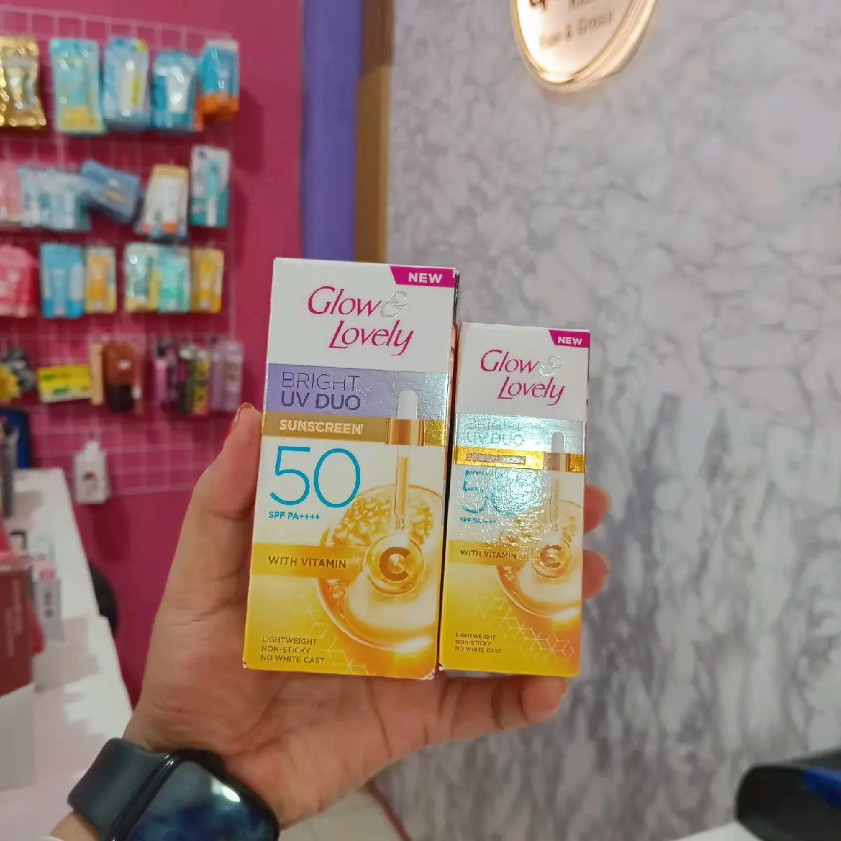 Glow & Lovely Bright UV Duo Sunscreen SPF 50++++  Perawatan