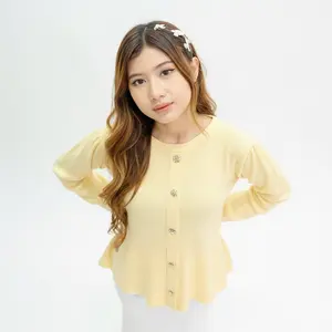 Kania Rose Knit - Atasan Rajut Wanita Kancing Bunga