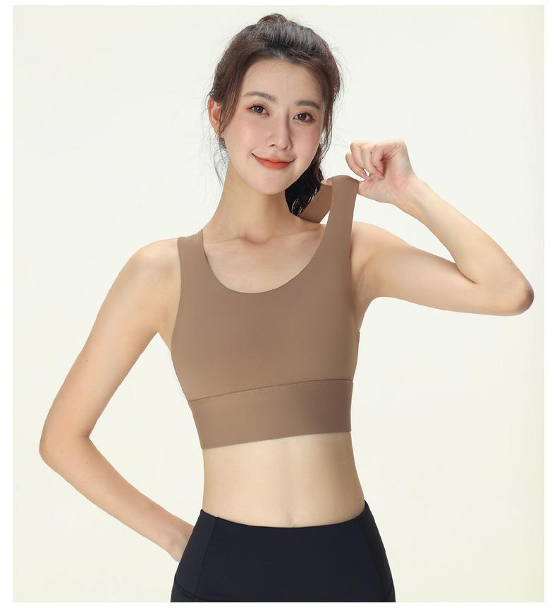 Product Introduction of High-Intensity Sports Bra for Women - Anti-Shock, Moisture-Wicking, Fixed Cups,Stylish Back Design Women's Sports Tank Top 18