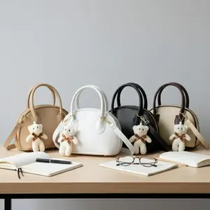 RANIA Tas Selempang Wanita Free Gantungan Boneka - Pilihan Warna Elegan & Fungsional untuk Gaya Harian Anda