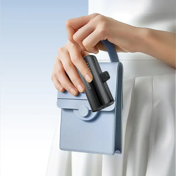 ROBOT RT045L / RT045C Powerbank Mini Real Capacity 4500mah Port Lightning & Type-C Smart Power bank Built-in Cable 2