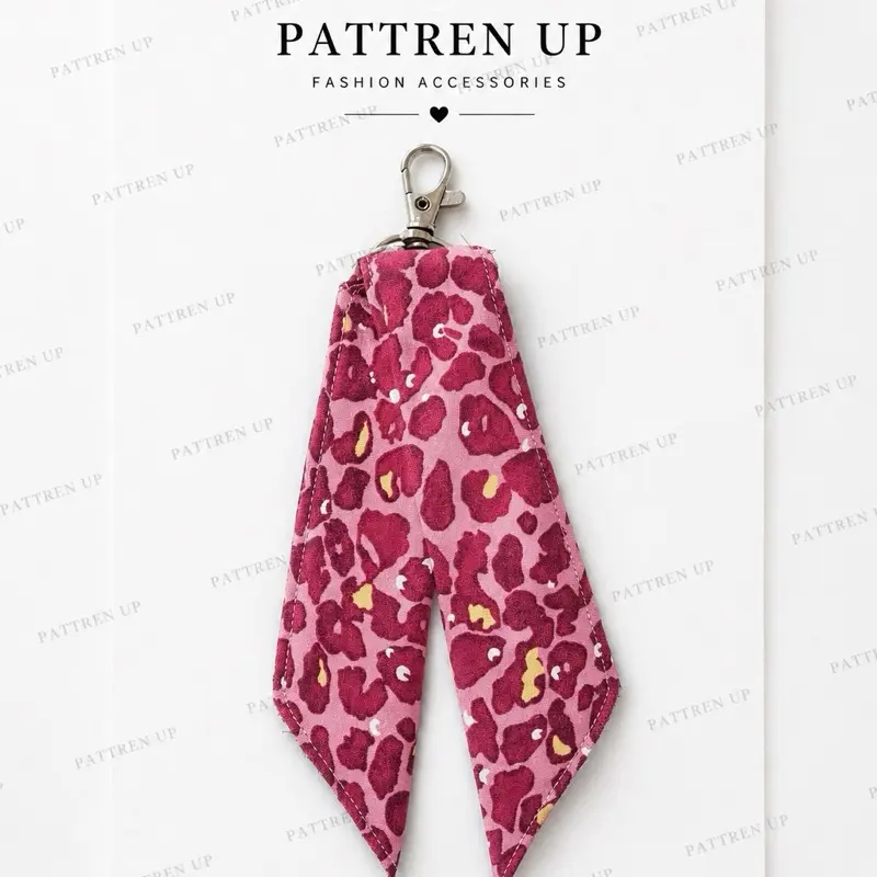 Gantungan Tas Charm bag leopard fanta Keychain carabiner bag asesoris Murah