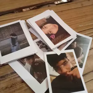 CETAK FOTO POLAROID 2R + LAMINASI GLOSSY MENGKILAT