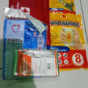 Paket Siaga Dingin Hipotermia Pendaki Gunung – P3k First Aid Kit, Hand & Foot Warmer, Jas Hujan, Selimut Darurat