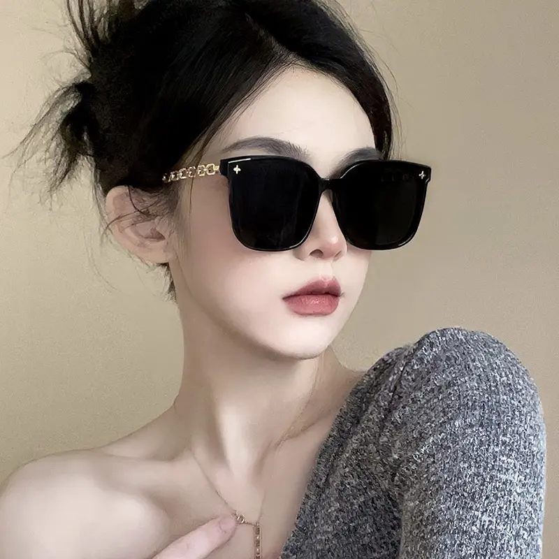 LUCKY Kacamata hitam Korea Fashion /Kacamata Import Fashion Sunglasses Wanita/Pria Sunglassess unisex