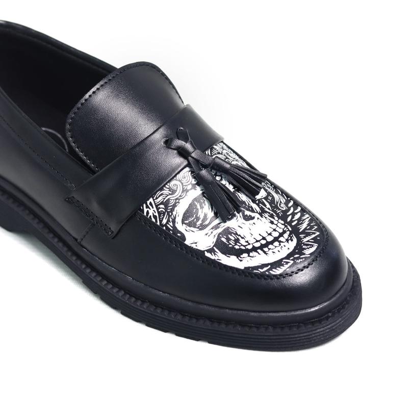Product Introduction of MONAS Walskul Sepatu Formal Kasual Docmart Black Skul Pria 2