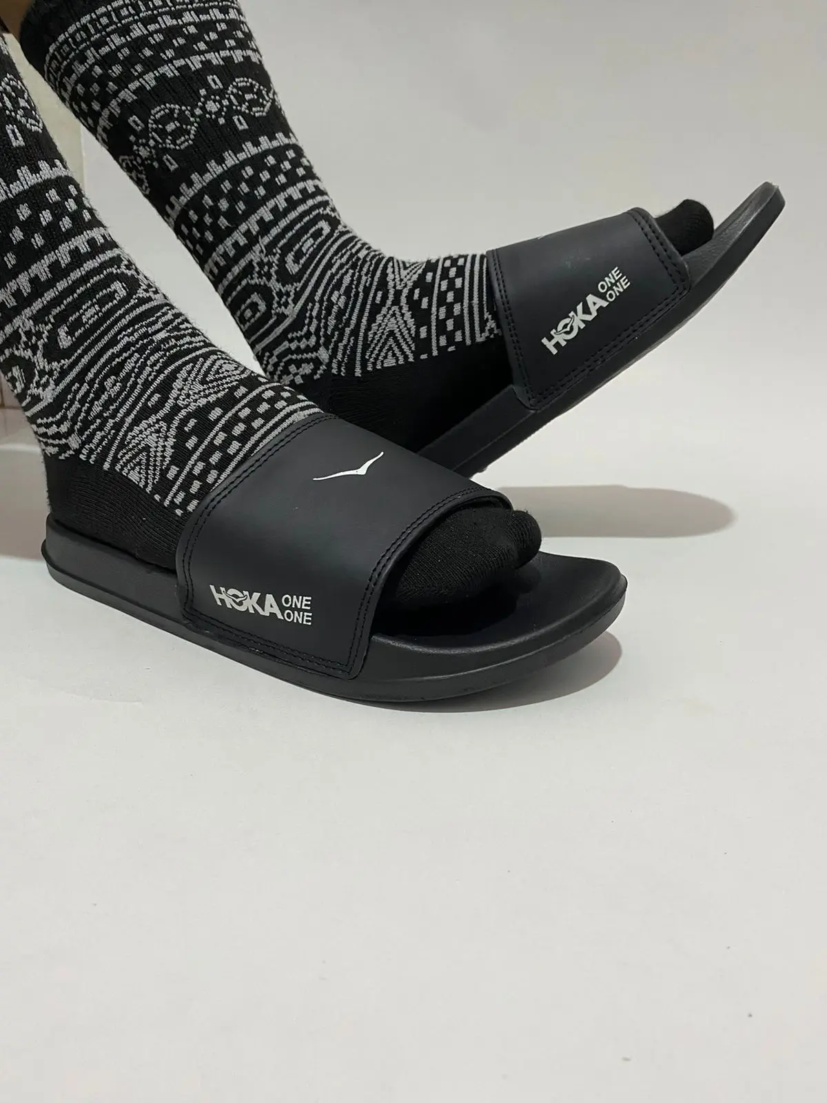 NEW sandal slop / sandal slide / salip on / flipper sandal pria wanita premium anti slip ringan aman dan nyaman Shoes fleksibel elegan Sendal