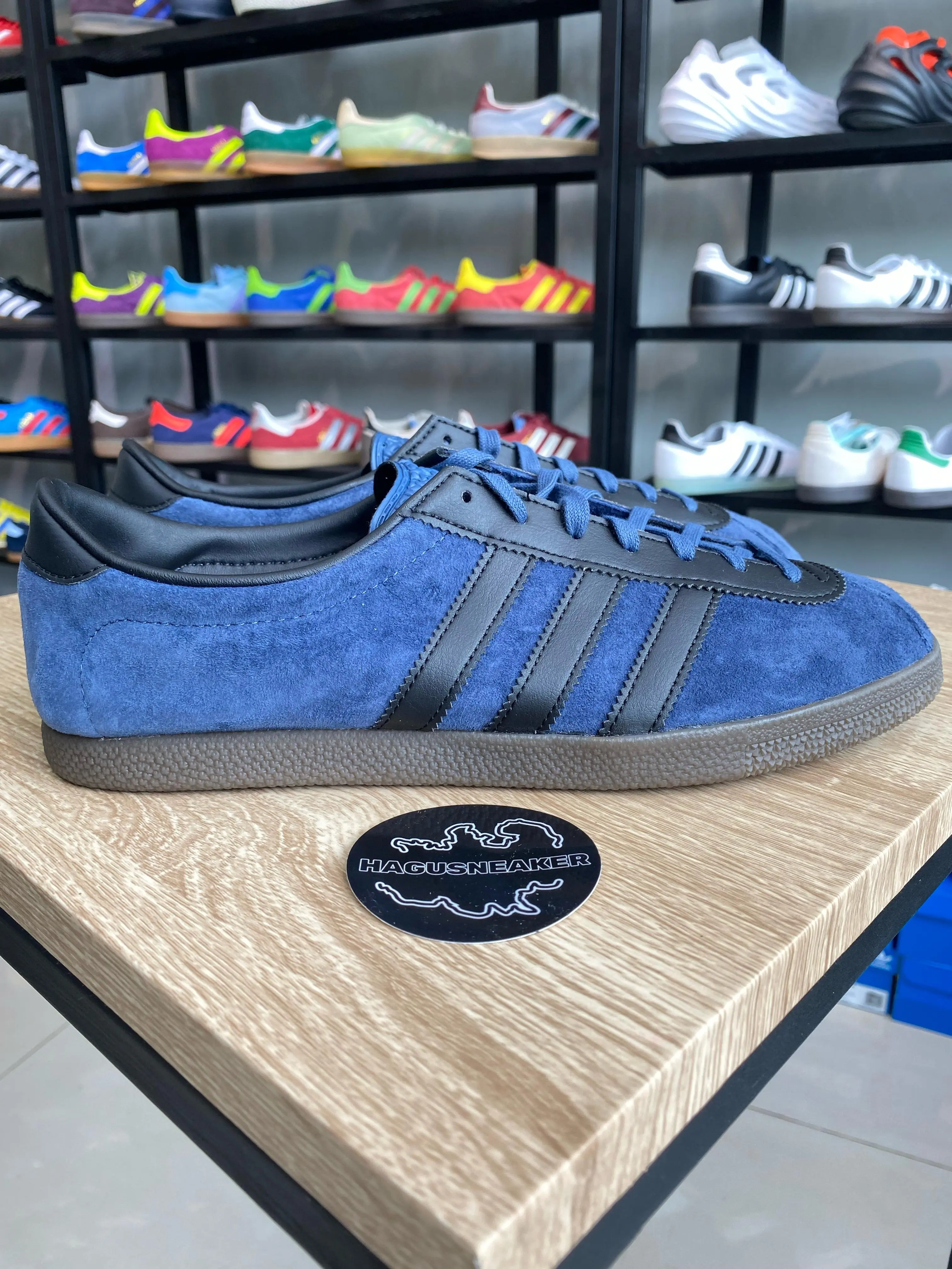 [HAGUSNEAKER] LONDON BLUE IE0825