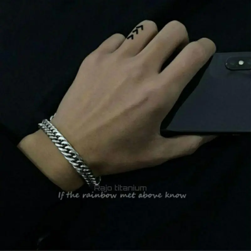 Gelang Rantai Titanium Stainless Steel Pria - Anti Karat dan Tidak Luntur, Garansi Harga Termurah   Bracelets Aksesoris Silver  Elegan