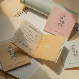 Madinaquran - Dzikir Pagi Petang Aesthetic Muslimah Square 9.5 x 9.5 Cm Format Handy Desain Premium Elegan Dan Praktis Cocok Sebagai Hadiah