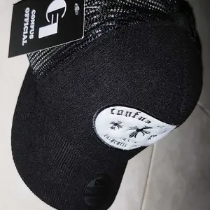 CONFUS - Topi Trucker Corduroy Visor Pendek Motif Bordir Pria dan Wanita