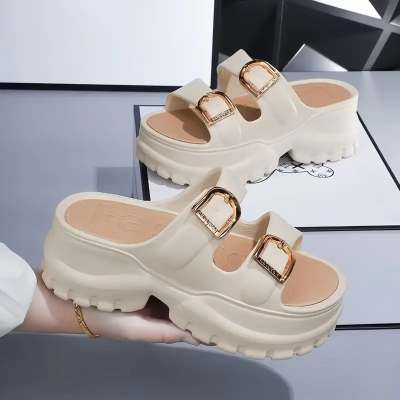 (Tăng 1 size) Dép hai quai khuy mạ vàng đế răng cưa cao 6cm chất liệu eva êm nhẹ, Dép lê nữ mẫu mới 2025 thiết kế sang trọng thanh lịch, lót tách rời