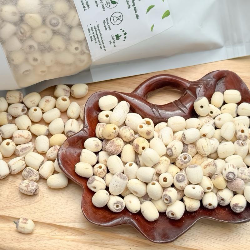  Hạt sen khô Huế loại ngon thơm bở - giúp ngủ ngon nấu chè nấu sữa ăn dặm cho bé 