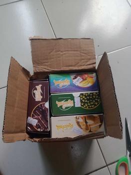 Product Review of PAKET 4 BOX BAKPIA PATHOK KERING RAIZHEL ASLI JOGJA ISI 10 from y**5 1