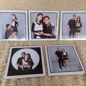 cetak foto ukuran 20x20 isi 5 pcs do pasang di dinding Kertas