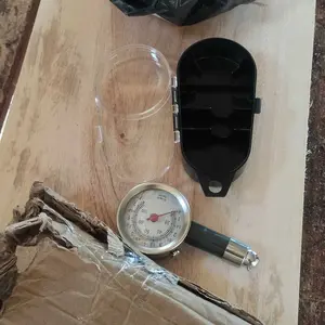 Pengukur Tekanan Ban Bahan Logam dan Plastik Pengukur Tekanan Ban Portabel Tire Pressure Gauge Berkualitas