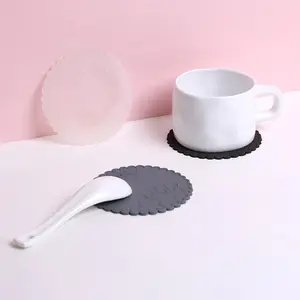 Round Heat Resistant Silicone Mat Drink Cup Placemat Kitchen Accessories Coasters Non-slip Pot Holder Table silicone mat 1pc
