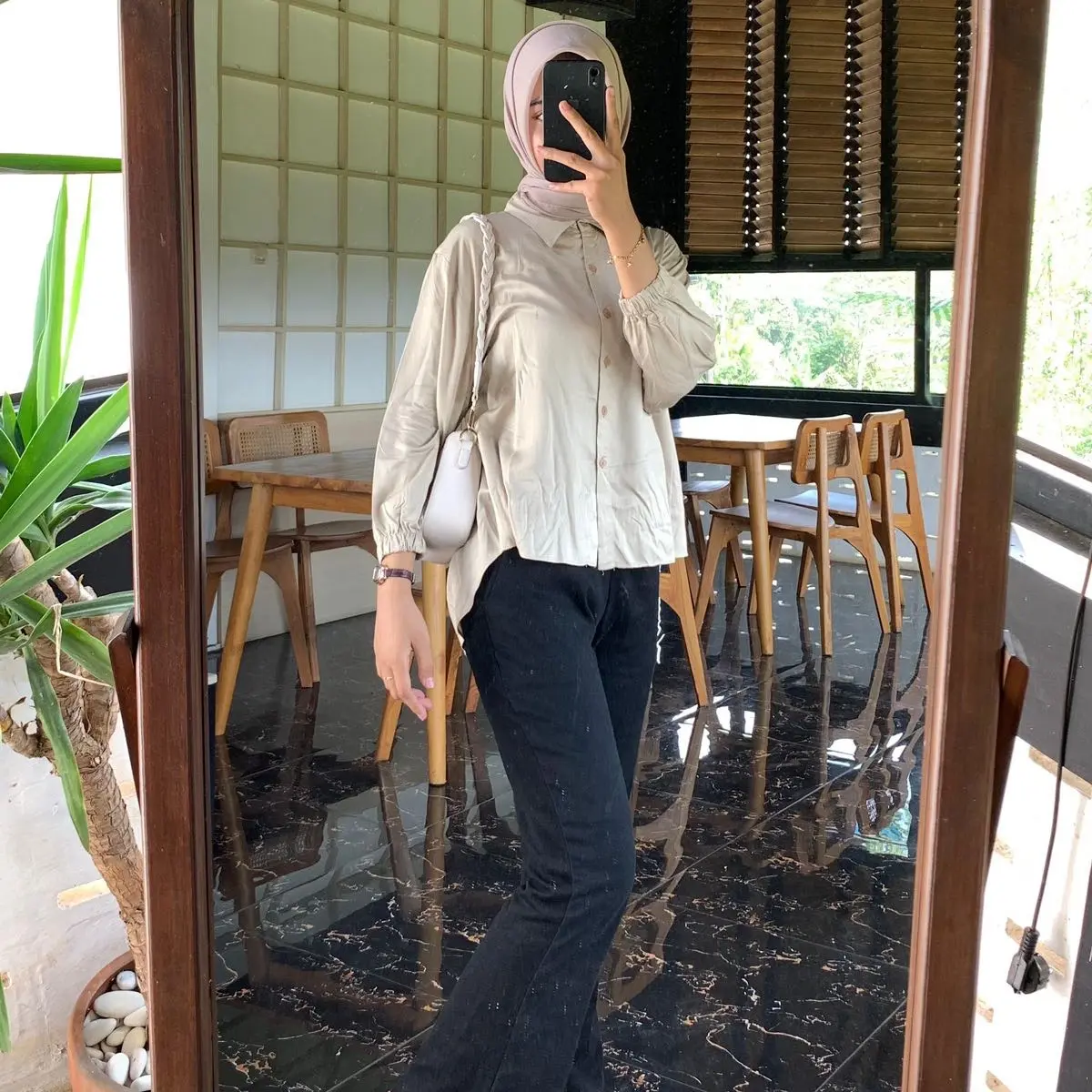 BARANG BARU WAR KEMEJA PREMIUM WANITA - KODE A1-A50 - Shop | Tokopedia