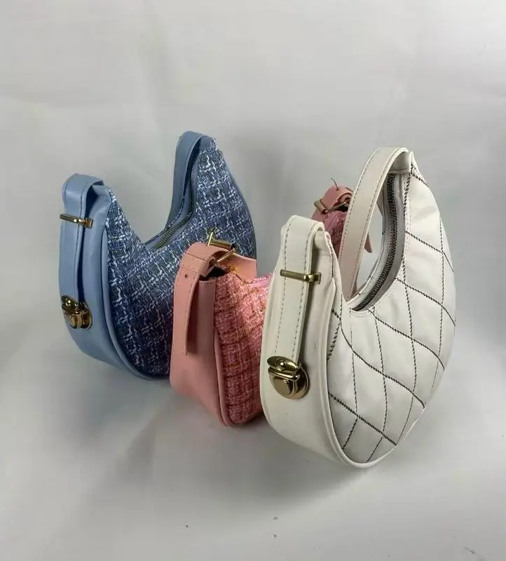 PAKET HEMAT DAPAT 3 TAS SELEMPANG DAN TAS BAHU (CLARISA BULAN TARTAN DAN HANA) 7