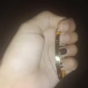 GELANG TITANIUM / AKSESORIS WANITA TITANIUM Bracelets