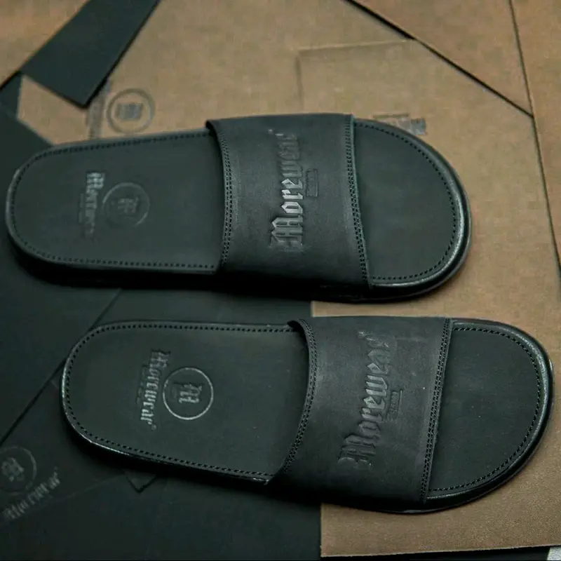 SANDAL PRIA KULIT ASLI GARUT/SANDAL MOREWEAR KULIT/SANDAL KULIT PREMIUM/SANDAL KEKINIAN/ SANDAL SLIP ON Sendal hitam 5