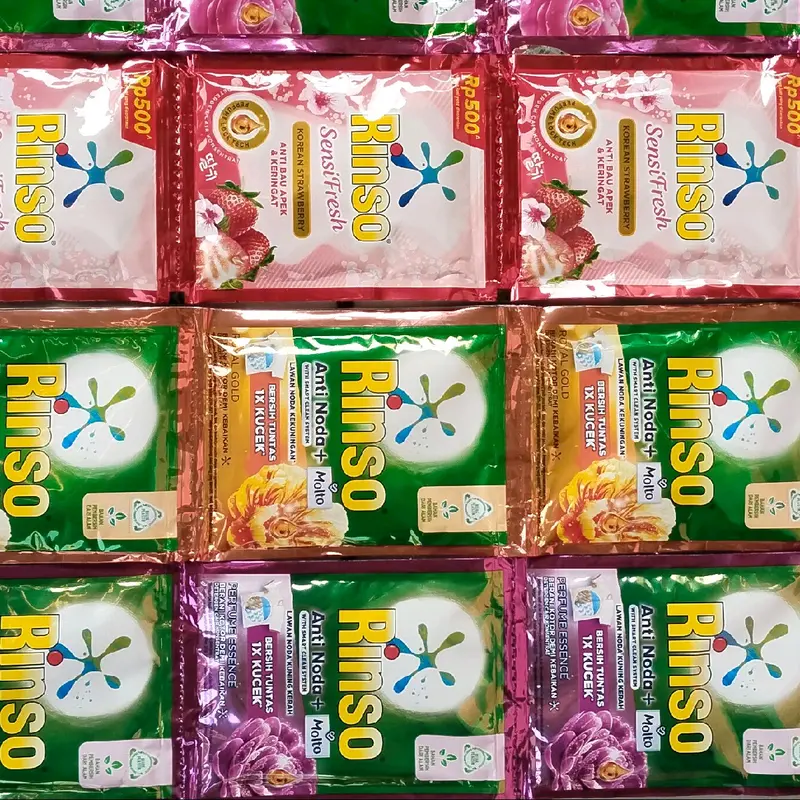 Sabun Cuci Baju Rinso Liquid 36 Pcs Bersih Pembersih detergent cair softener 4