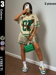 Conjunto de 2 piezas de nuevo estilo deportivo de calle casual de primavera y verano, cuello en V, manga corta, camiseta holgada de talla 03 con eslogan "USA" y rayas verdes+shorts de malla apricot de cinco puntos