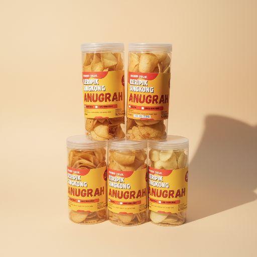 HOT EXCLUSIVE Keripik Singkong Kemasan Toples 1.300 ml Cemilan Yang Kriuk Pedas Gurih Aroma Daun Jeruk Kripik Asin Snacks HOT EXCLUSIVE Keripik Singkong Kemasan Toples 1.300 ml Cemilan Yang Kriuk Pedas Gurih Aroma Daun Jeruk Kripik Asin Snacks