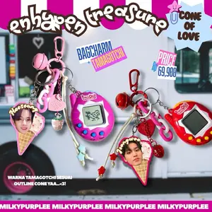 ENHYPEN TREASURE BAGCHARM CONE OF LOVE TAMAGOTCHI KEYCHAIN