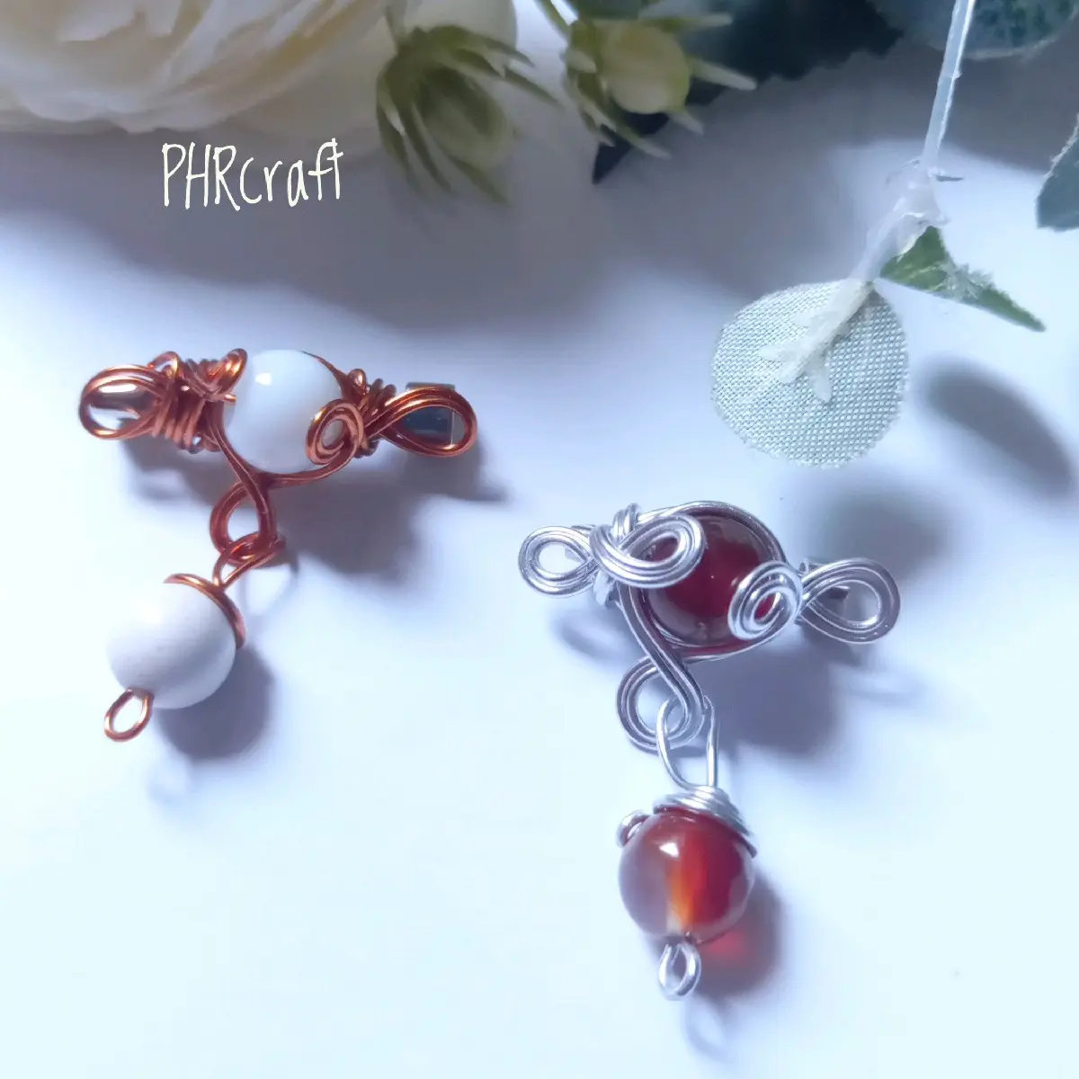 Bros Hijab Wire Juntai Aneka Motip danBros Hijab Kawat Tembaga Merah Oval