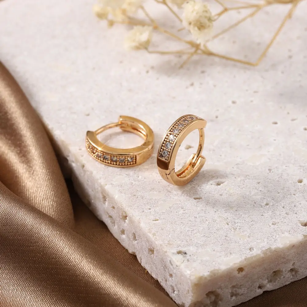 D.G.C Anting Titanium Wanita Anti Karat Lapis Emas Aksesoris Fashion Korea Anting Anti Luntur Perhiasan Murah  D588