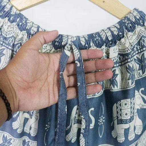 Celana Pendek Wanita Super Jumbo Motif Gajah Mihu Mihu Selutut Hotpants Bigsize Rayon Kulot Shorts Santai Muat Sampai BB 100Kg