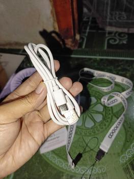 Product Review of GOOJODOQ GFS003 Folding Mini Fan 4000 MAH With Smart LED Screen Display 100 Level Speed - Kipas Mini from D**❤ 3