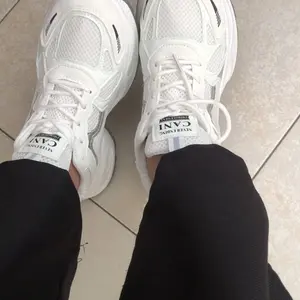 【Best Seller】CANIKOREA Yumna Sepatu Wanita Olahraga Sneaker Sport Korean Sneaker Chunky Fashion Casual Sepatu    Aestetic Shoes Viral y2k - Shoes K9255