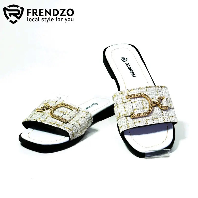 FRENDZO Sandal platform wanita teplek slip on motif rajut Trendy Hitam Selop Cewek Sendal 3